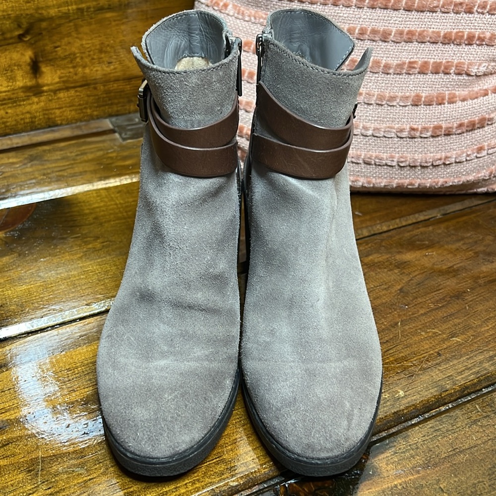 Michael Kors‎ Gray Suede Booties- 7 - Picture 2 of 7